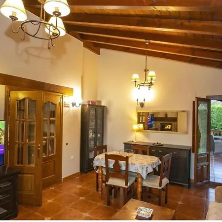 Canero Holiday home